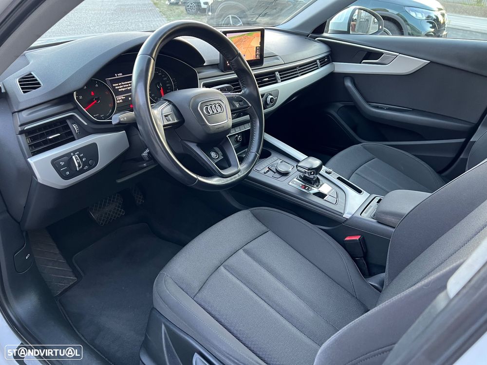 Audi A4 35 TDI Sport S tronic - 9