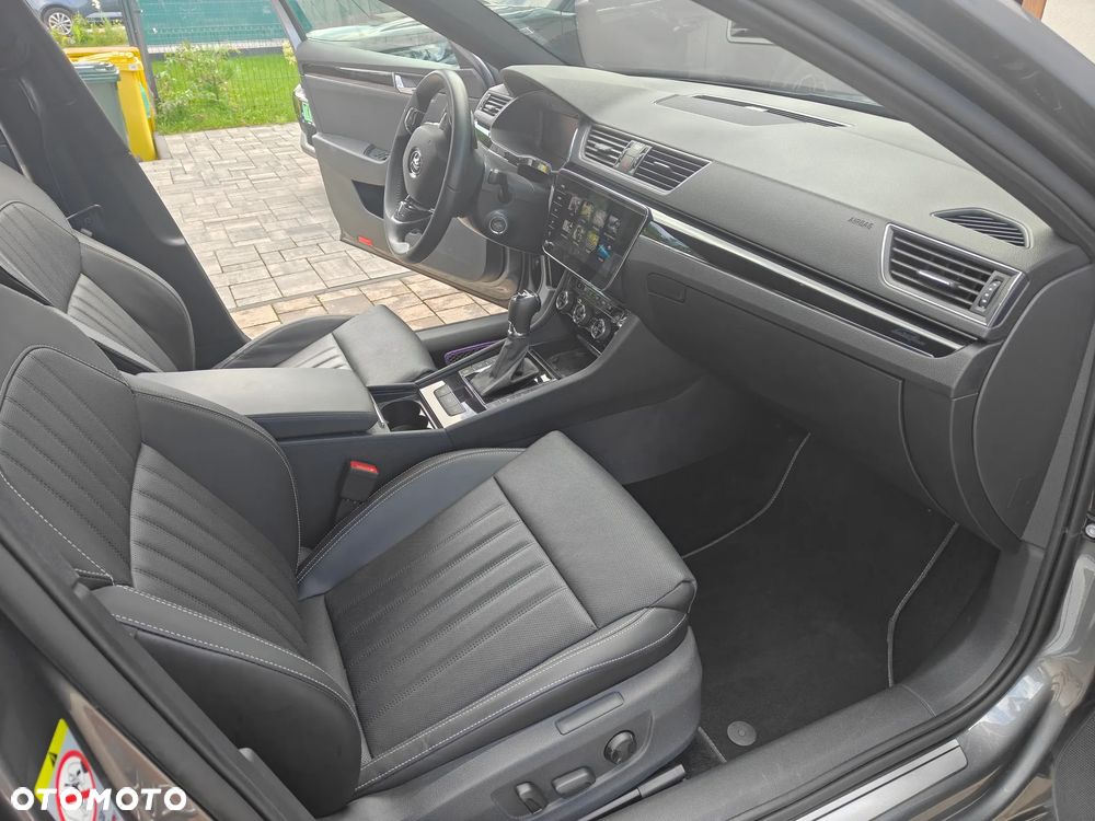 Skoda Superb 2.0 TDI SCR 4x4 L&K DSG - 14