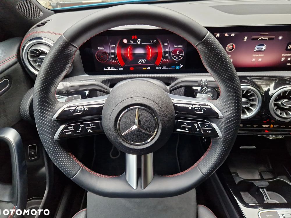Mercedes-Benz CLA 200 mHEV AMG Line 7G-DCT - 14