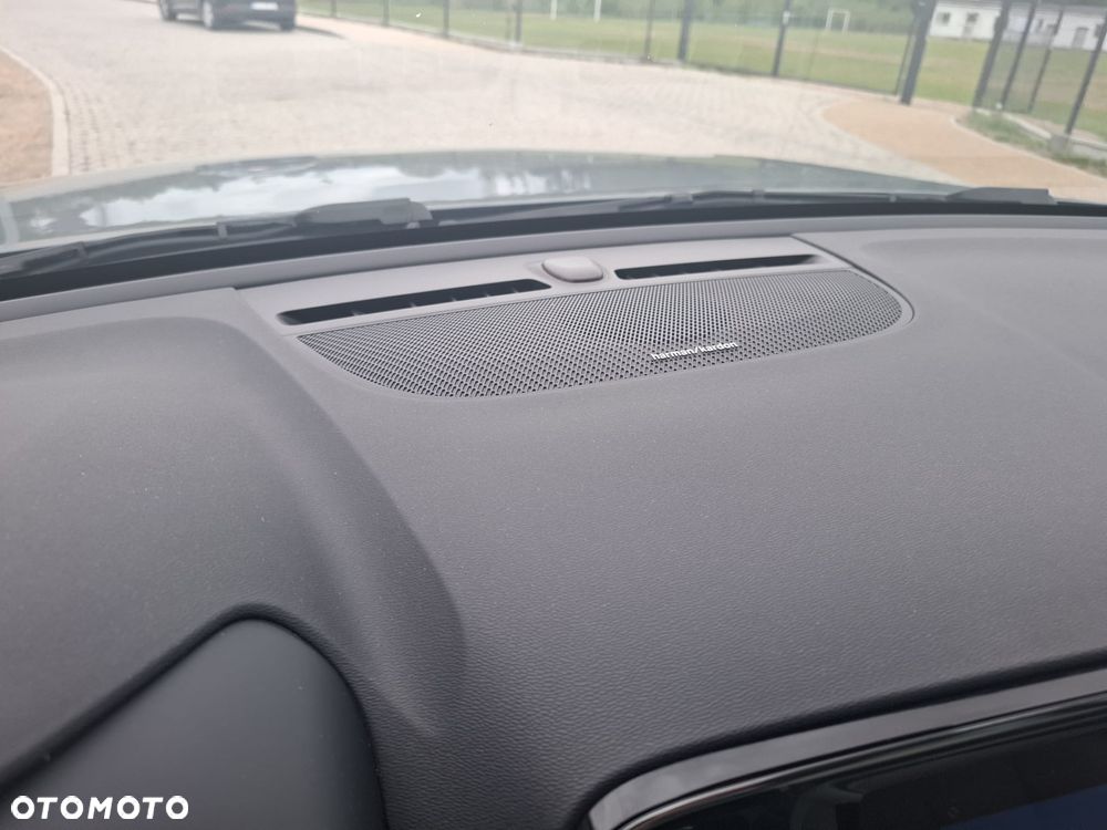 Volvo XC 40 T5 AWD Geartronic Momentum Pro - 16