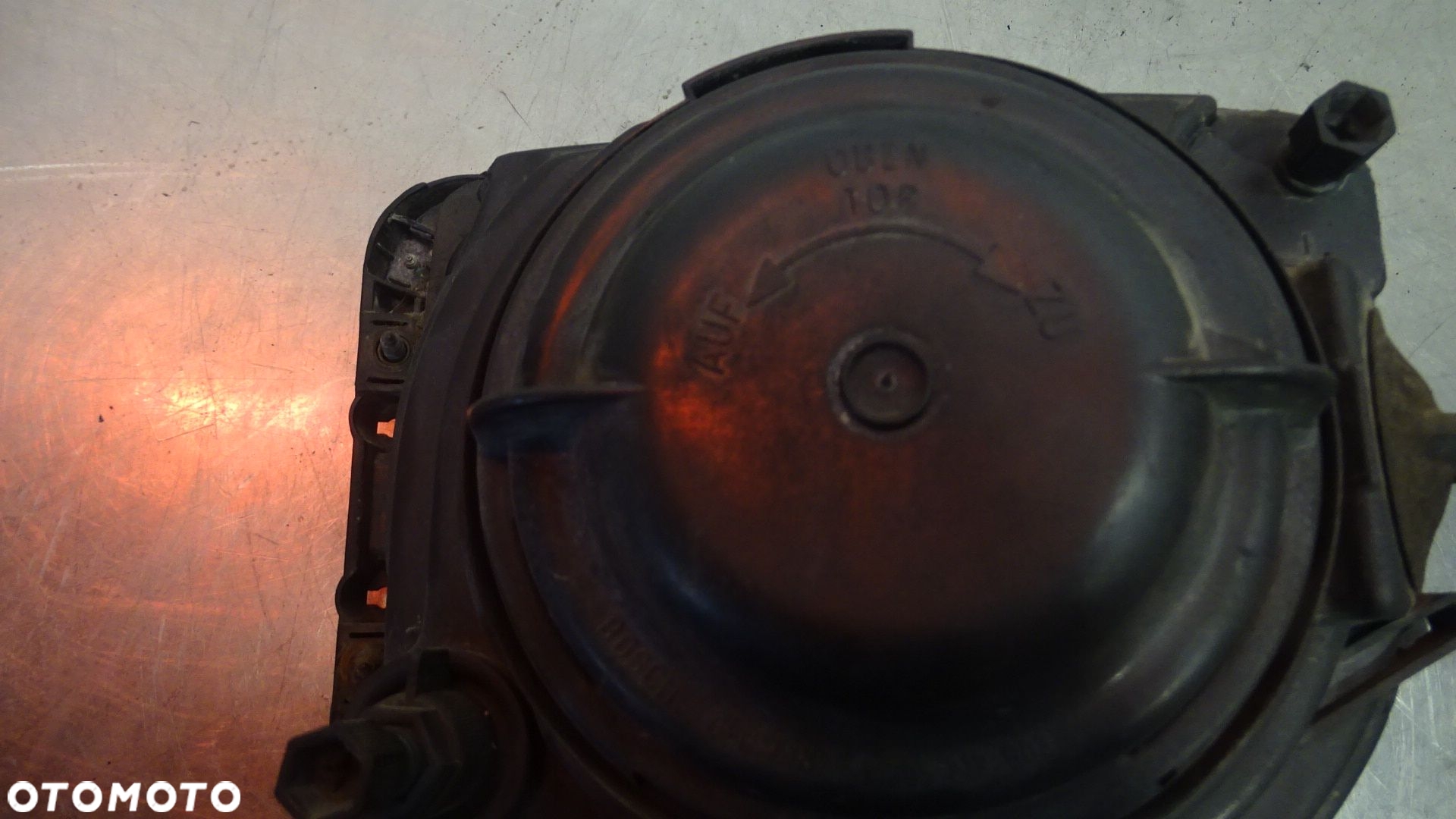 LAMPA LEWA PRZEDNIA MERCEDES T1 KACZKA 208D - 4