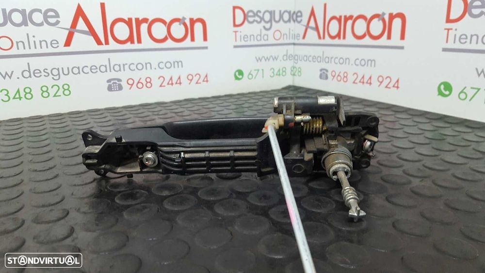PUXADOR EXTERIOR FRENTE DIREITO TOYOTA YARIS (KSP9/SCP9/NLP9) BáSICO - 2