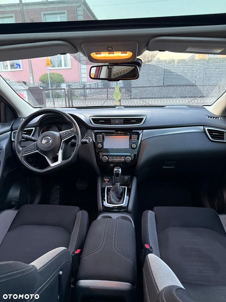 Nissan Qashqai 1.2 DIG-T Xtronic TEKNA+ - 8