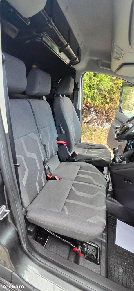 Ford TRANSIT CONNECT - 26
