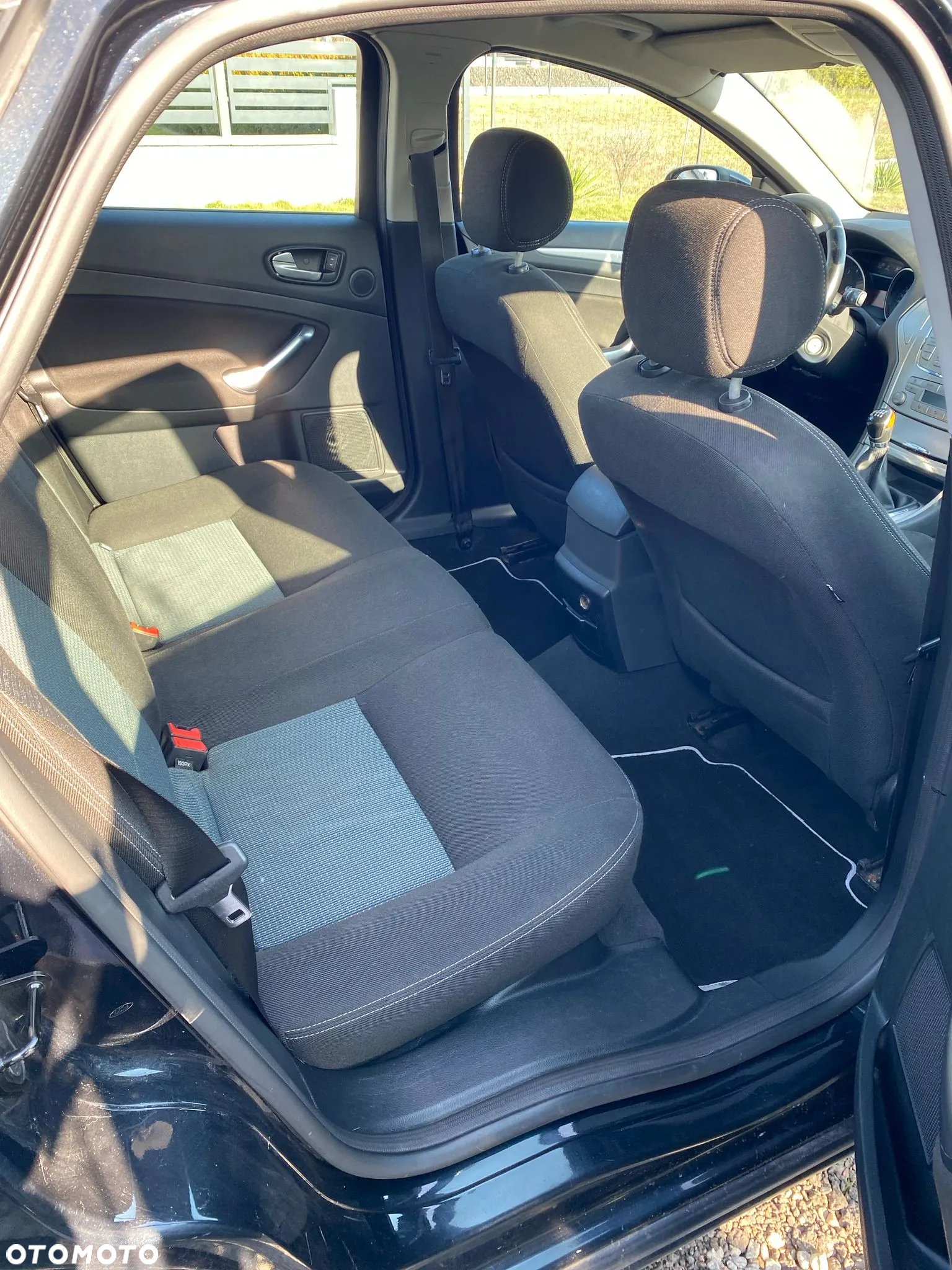 Ford Mondeo - 14