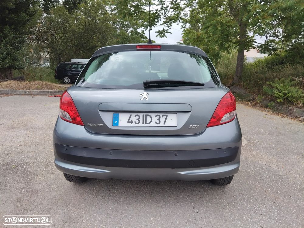 Peugeot 207 - 5