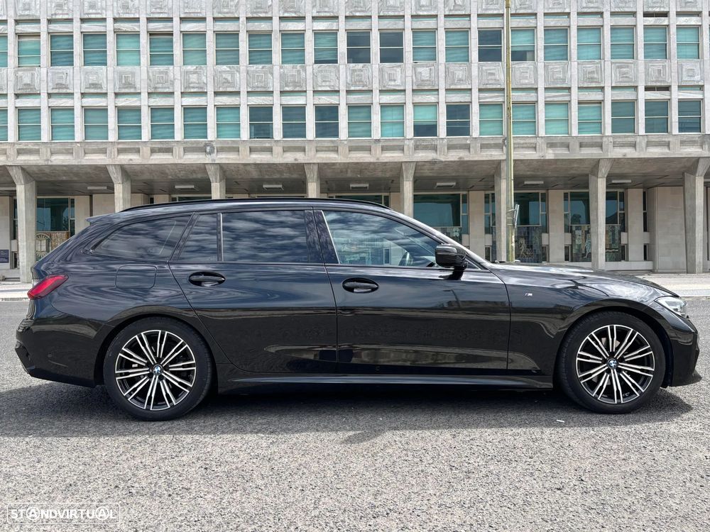 BMW 320 d Pack Desportivo M Auto - 8
