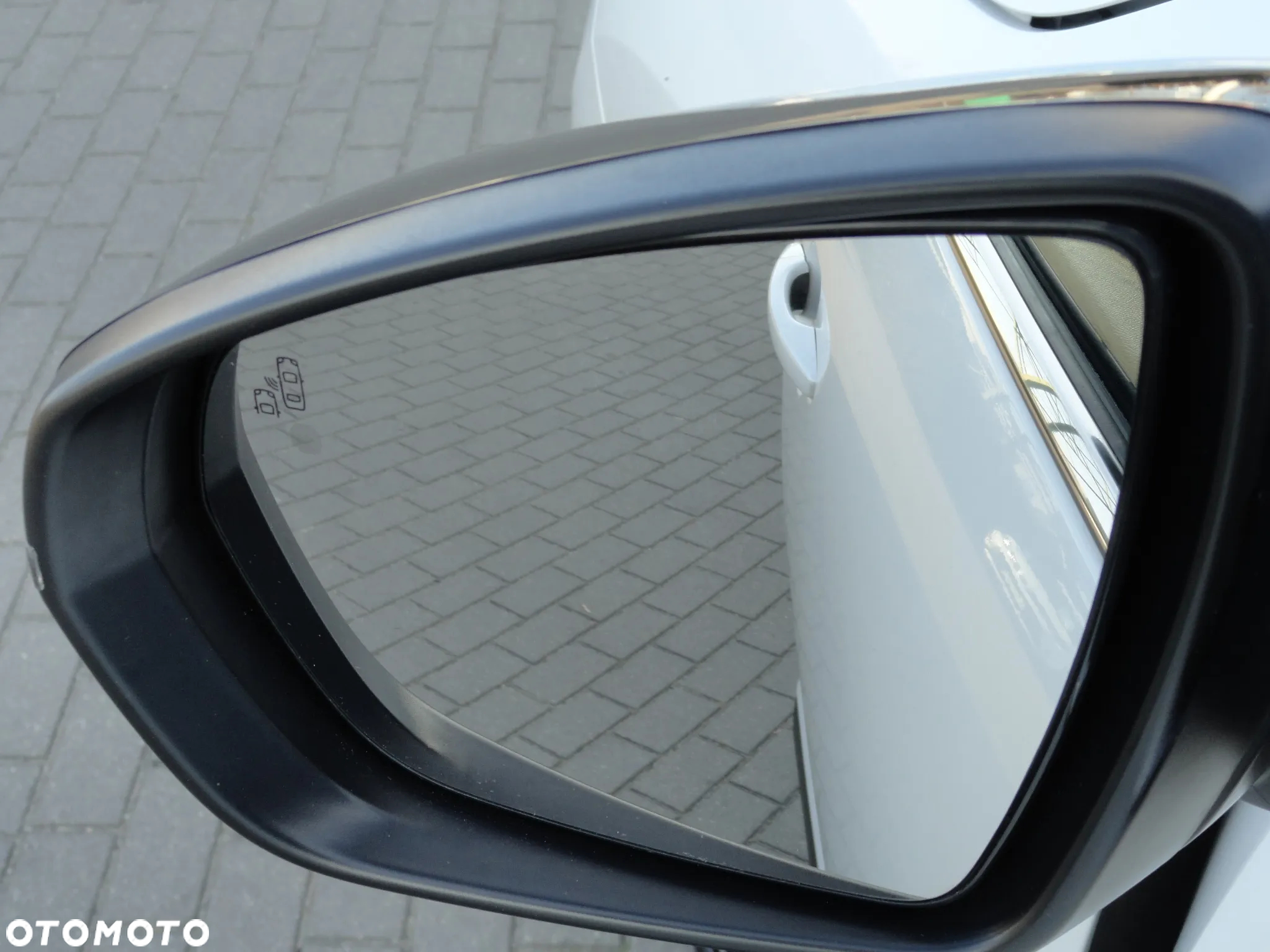 Citroën C5 Aircross 1.6 PureTech Shine EAT8 - 24