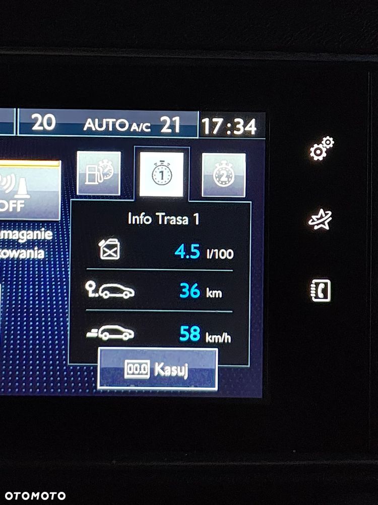 Peugeot 308 - 8