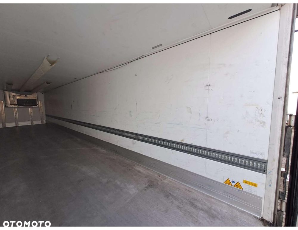 Schmitz Cargobull SKO FP 45 ThermoKing SLXi 300 - 10