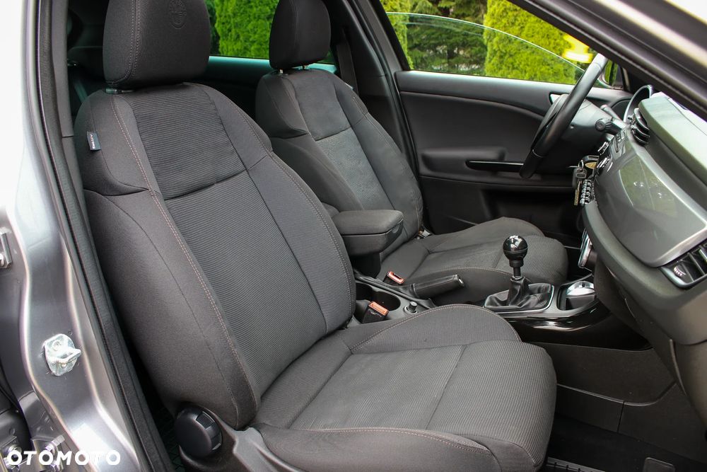 Alfa Romeo Giulietta 1.4 TB 16V Multiair - 16