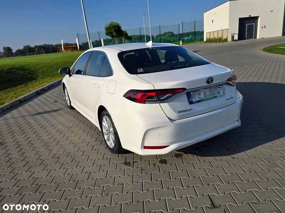 Toyota Corolla - 21