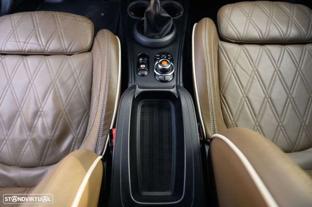 MINI Countryman Cooper SE ALL4 Auto - 41