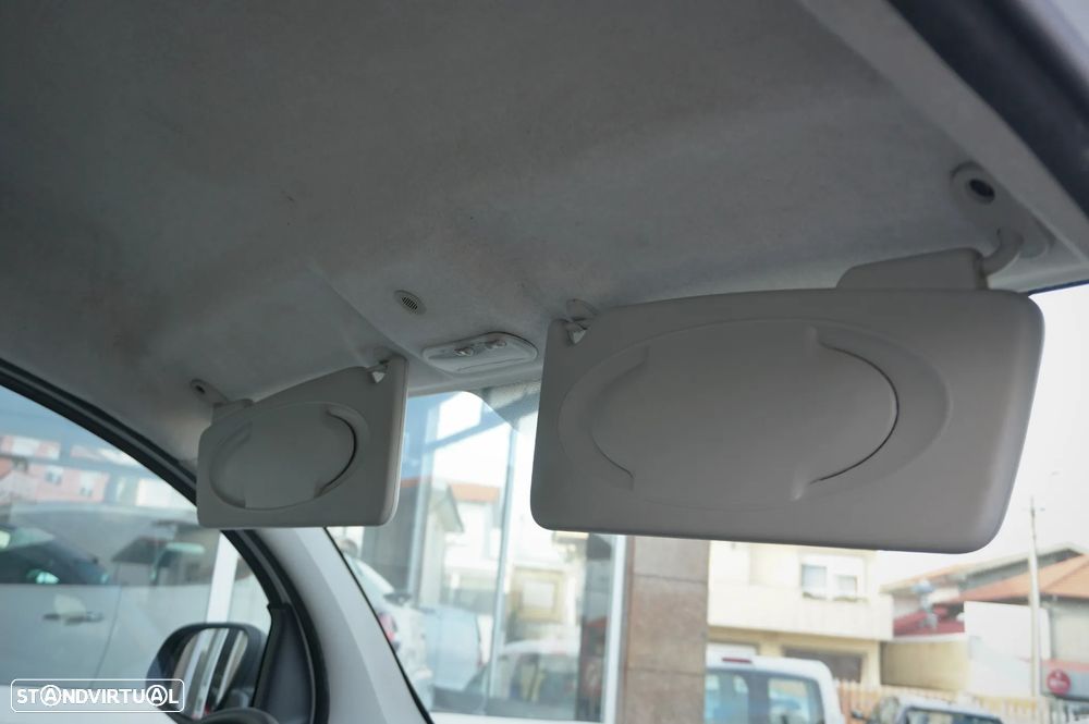 Renault Kangoo MAXI 1.5 DCI 2L ISOTÈRMCA IVA DEDUTIVEL - 19