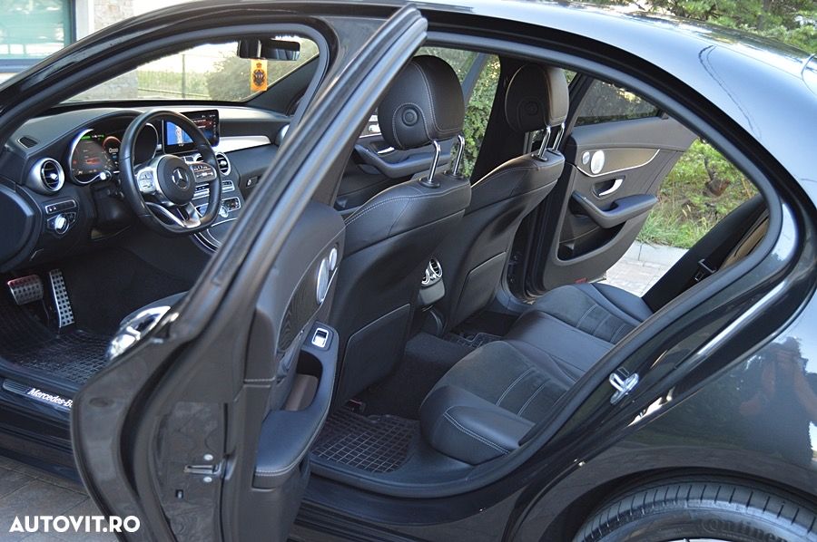 Mercedes-Benz C 300 e 4MATIC 9G-TRONIC AMG Line - 19