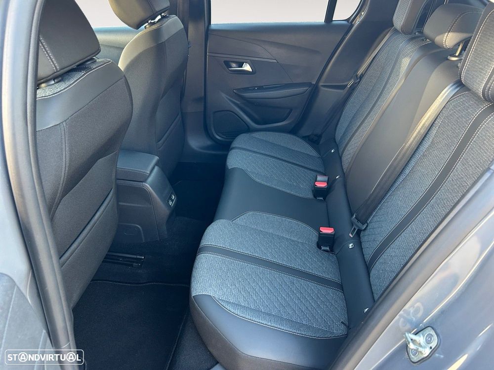 Peugeot 208 1.2 PureTech Allure - 13