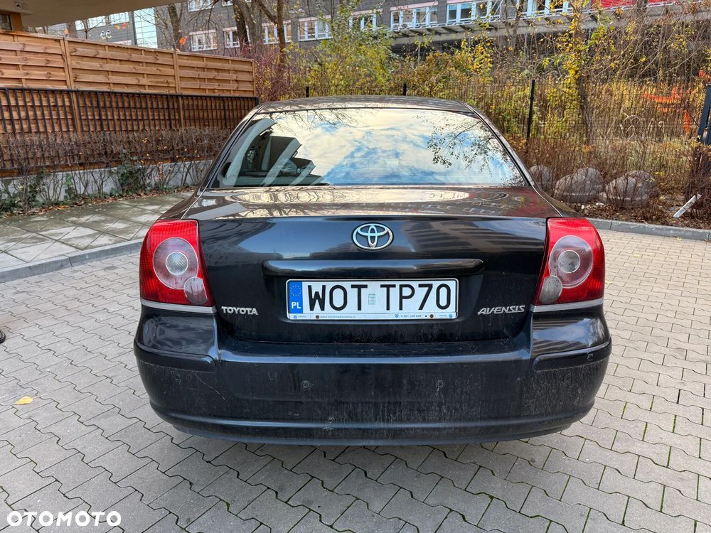 Toyota Avensis 1.8 VVT-i Sol - 4