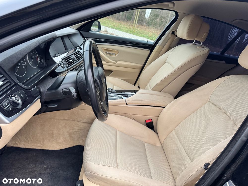 BMW Seria 5 520d - 16