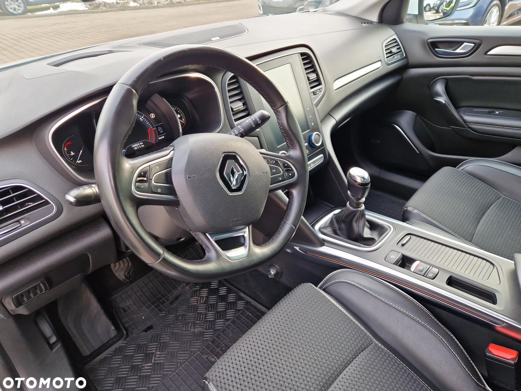 Renault Megane 1.2 Energy TCe Bose - 9