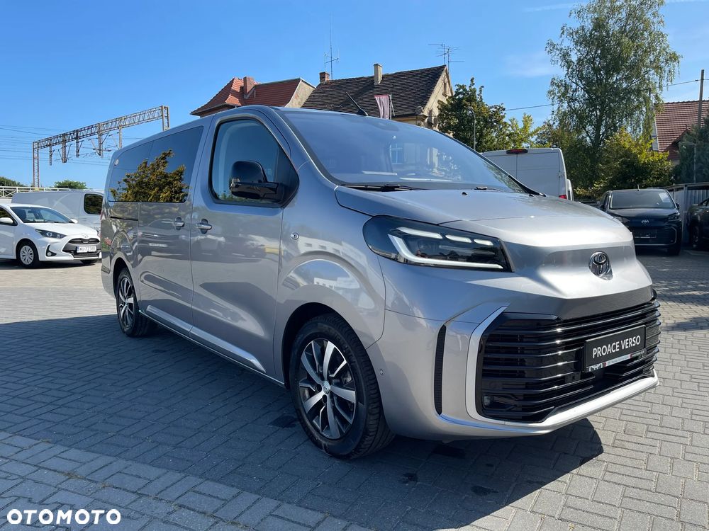 Toyota Proace Verso - 2