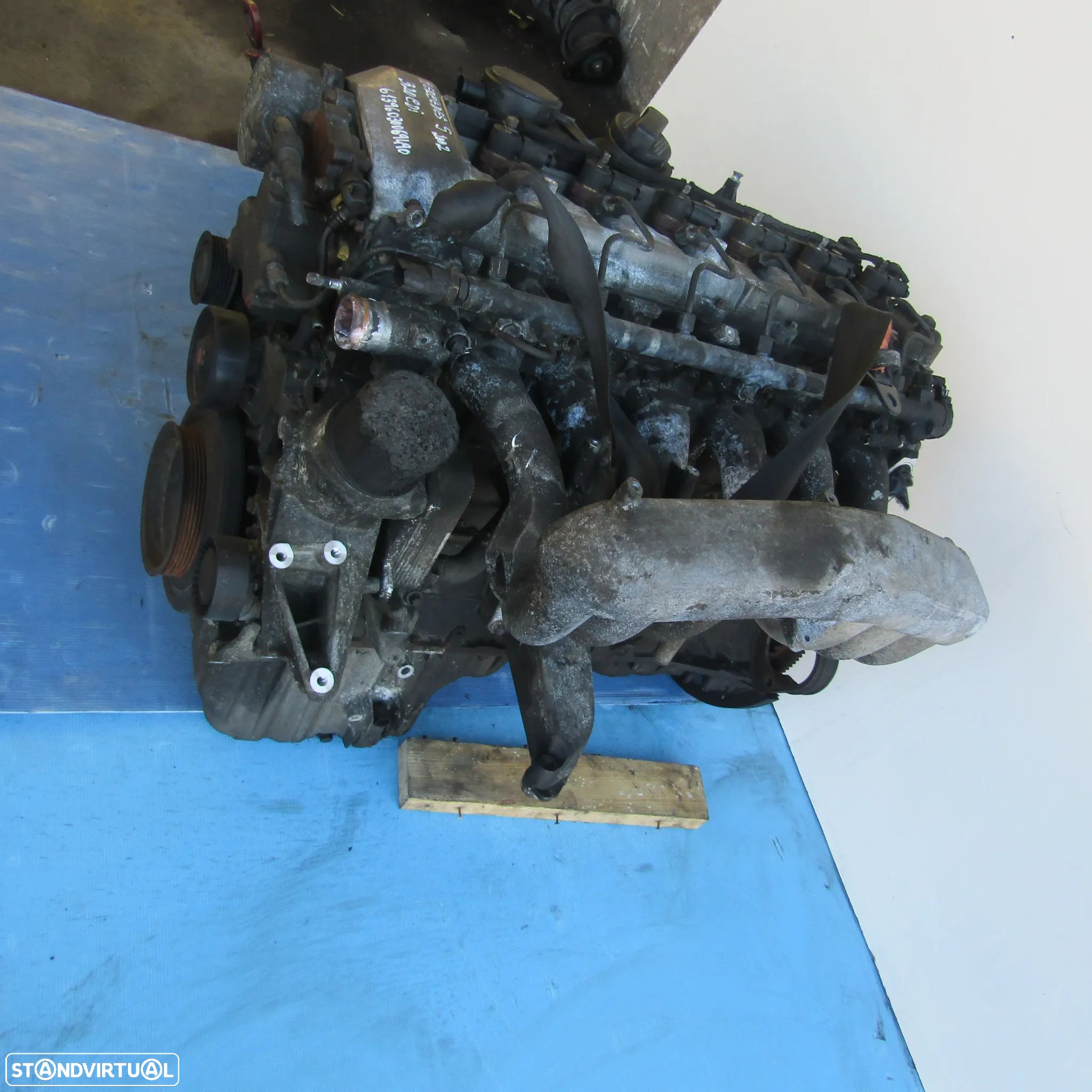 Motor Mercedes Benz 3.2 Diesel com referência 613960-30069490 - 1