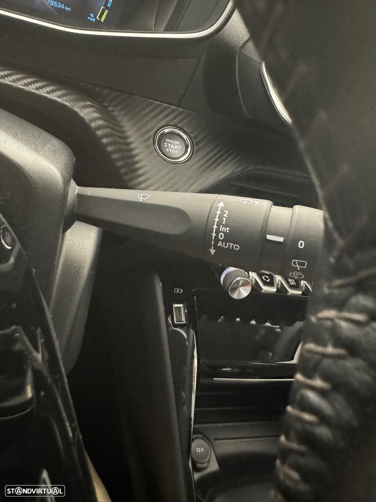 Peugeot e-2008 50 kWh Allure Pack - 23
