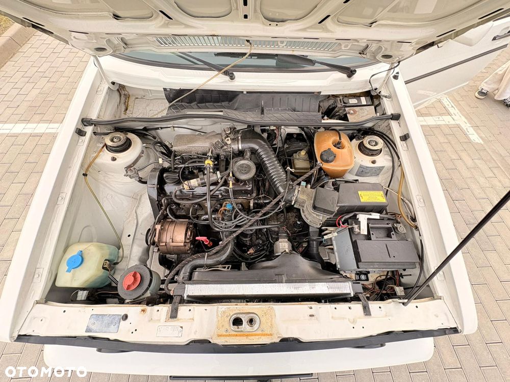 Volkswagen Golf - 12