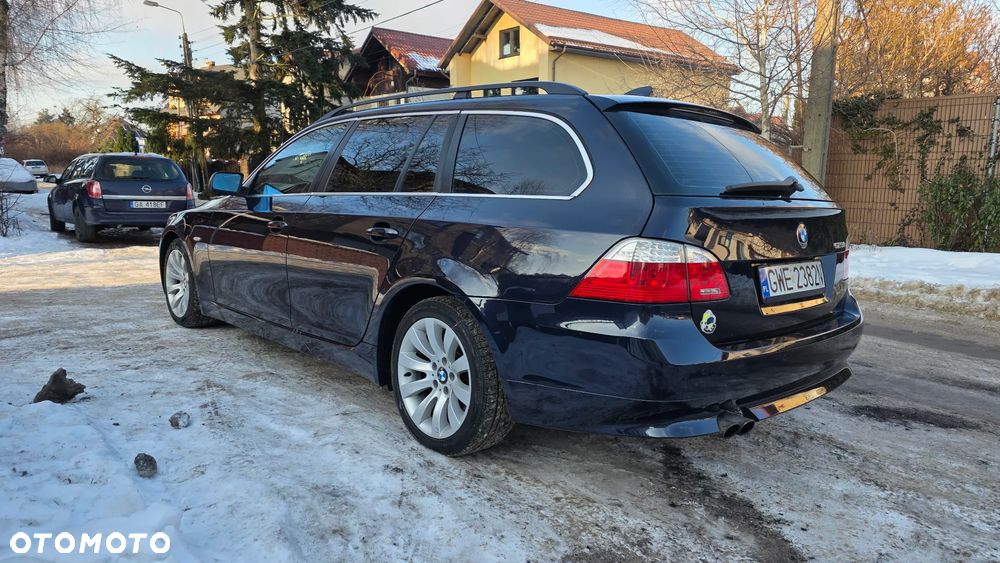 BMW Seria 5 523i Edition Lifestyle - 8
