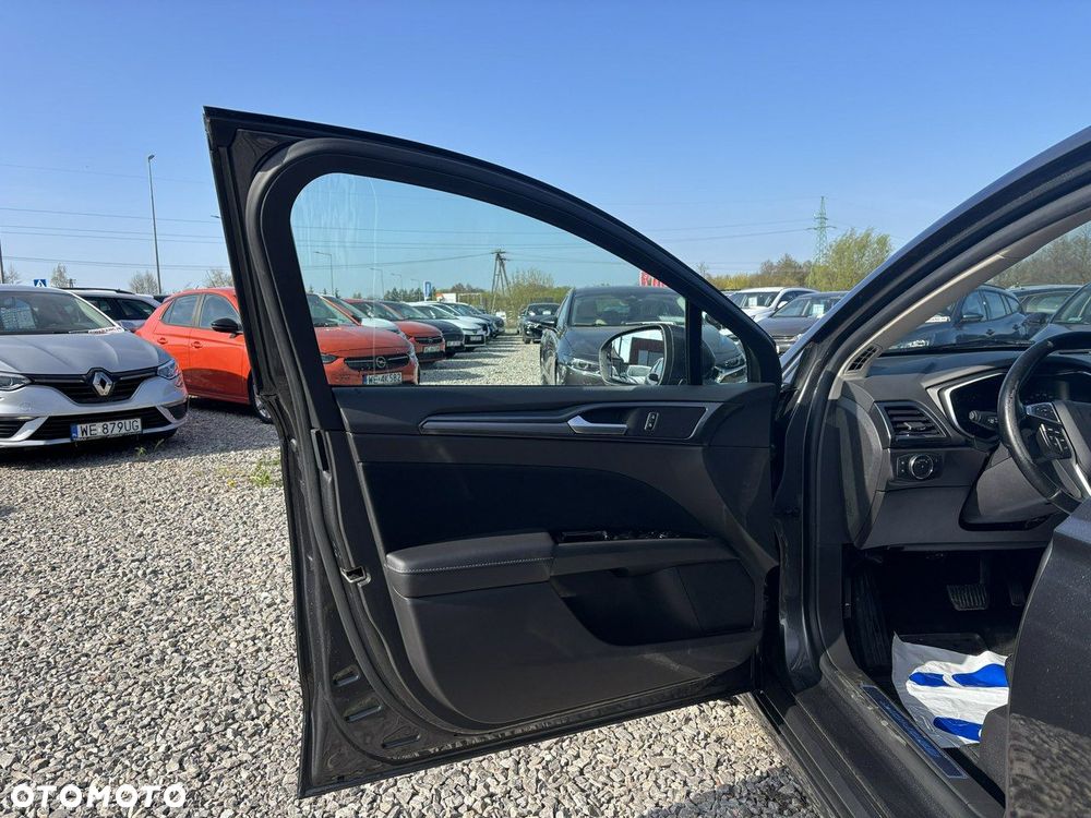 Ford Mondeo - 20
