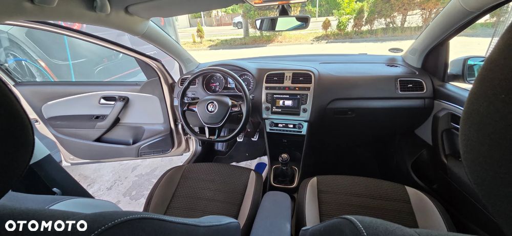 Volkswagen Polo Cross - 33