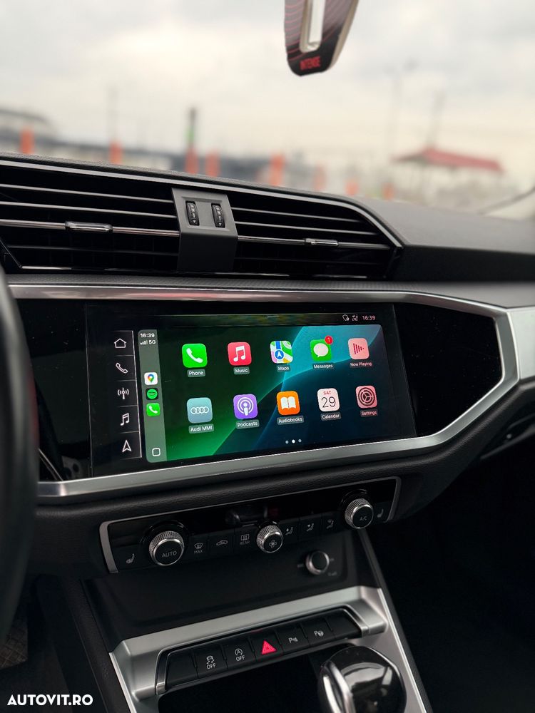 Audi Q3 2.0 40 TFSI S tronic quattro Advanced - 10