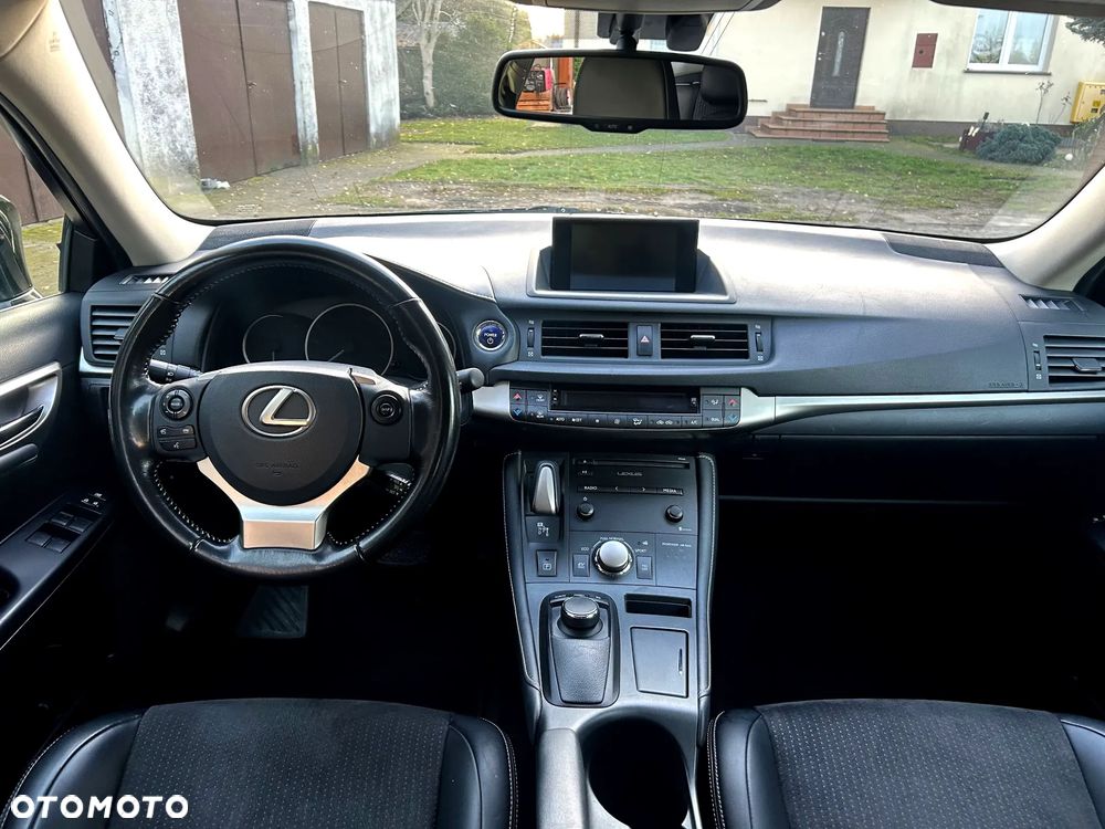 Lexus CT 200h Prestige - 6
