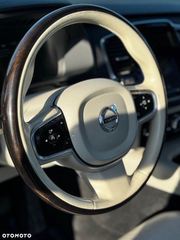 Volvo XC 90 T6 AWD Momentum 7os - 15