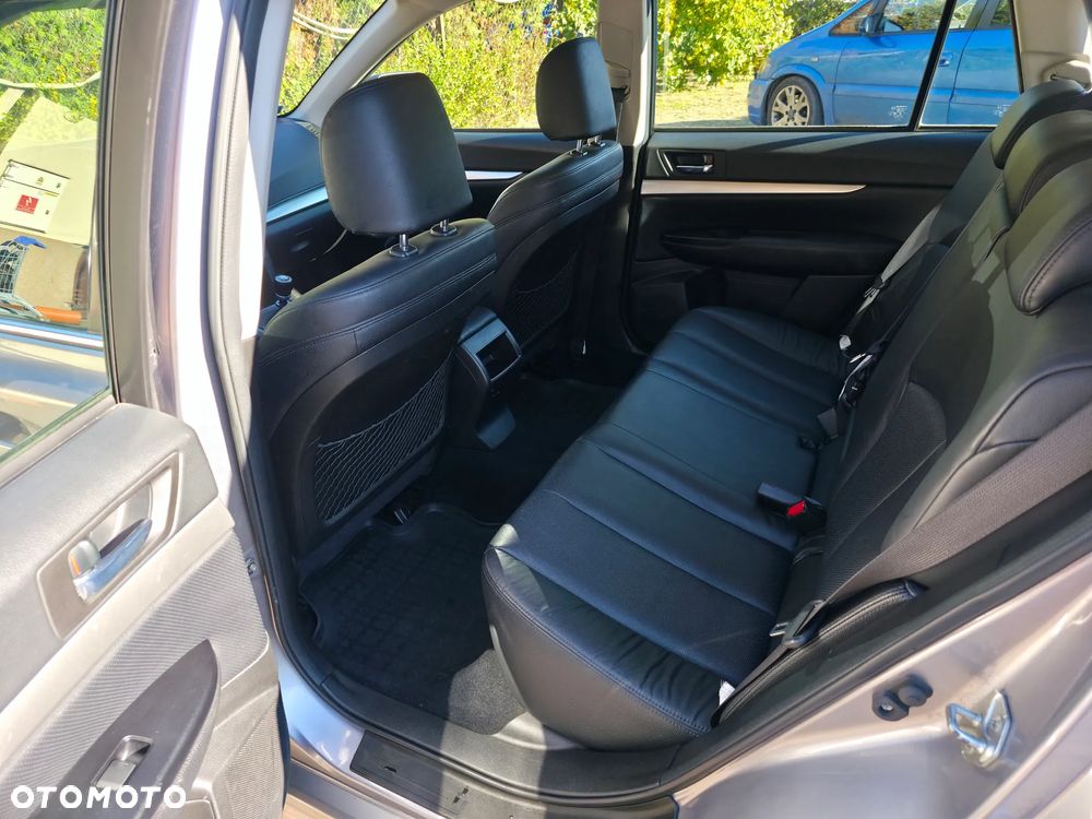 Subaru Legacy 2.0D RC NAV - 11