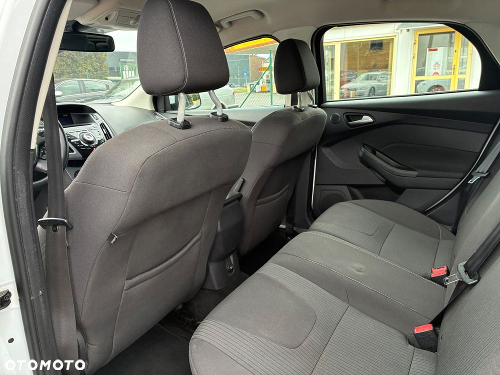 Ford Focus 1.6 TDCi DPF Start-Stopp-System Titanium - 10