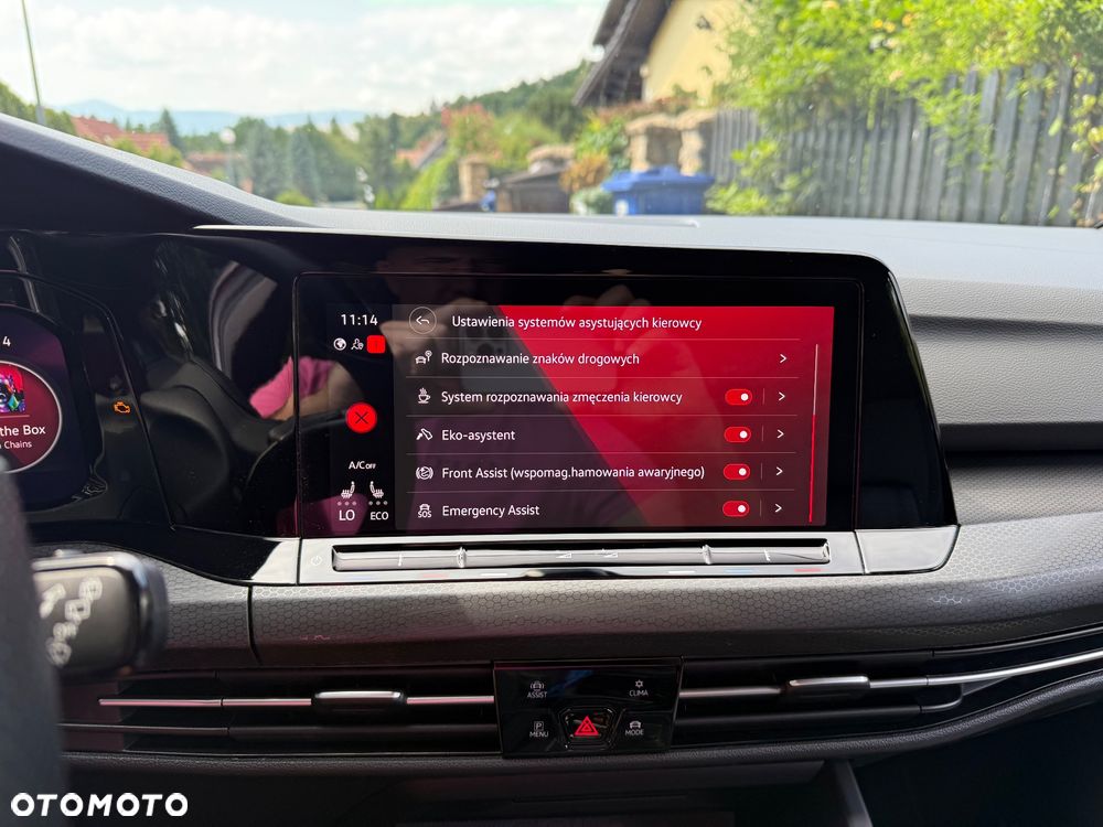 Volkswagen Golf - 33