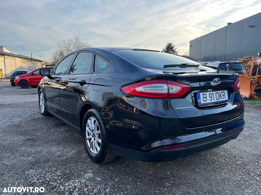 Ford Mondeo 2.0 TDCI PowerShift Trend - 5