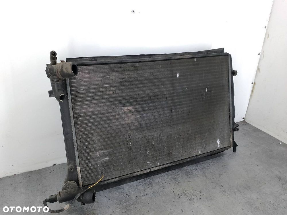 CHŁODNICA WODY Z WENTYLATOREM SKODA OCTAVIA II1K0121207T 1355D3001951CJ - 7