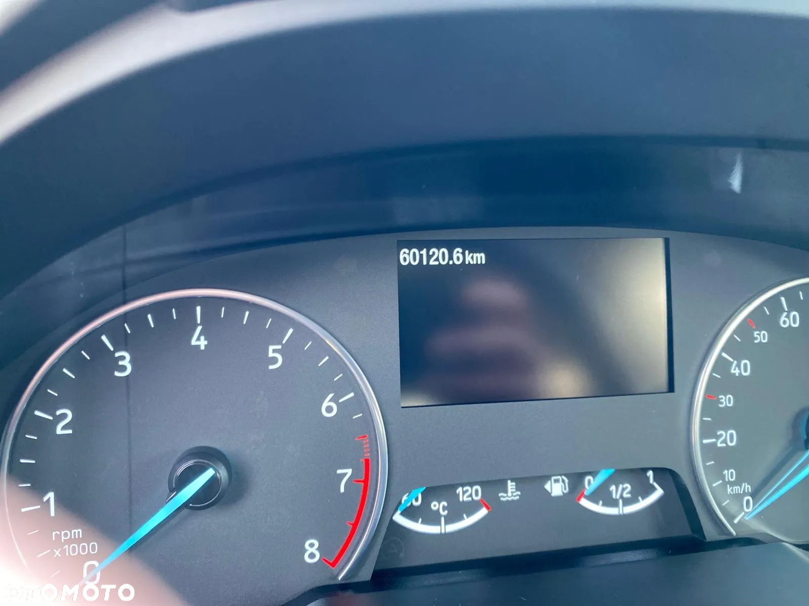 Ford EcoSport 1.0 EcoBoost COOL&CONNECT - 10
