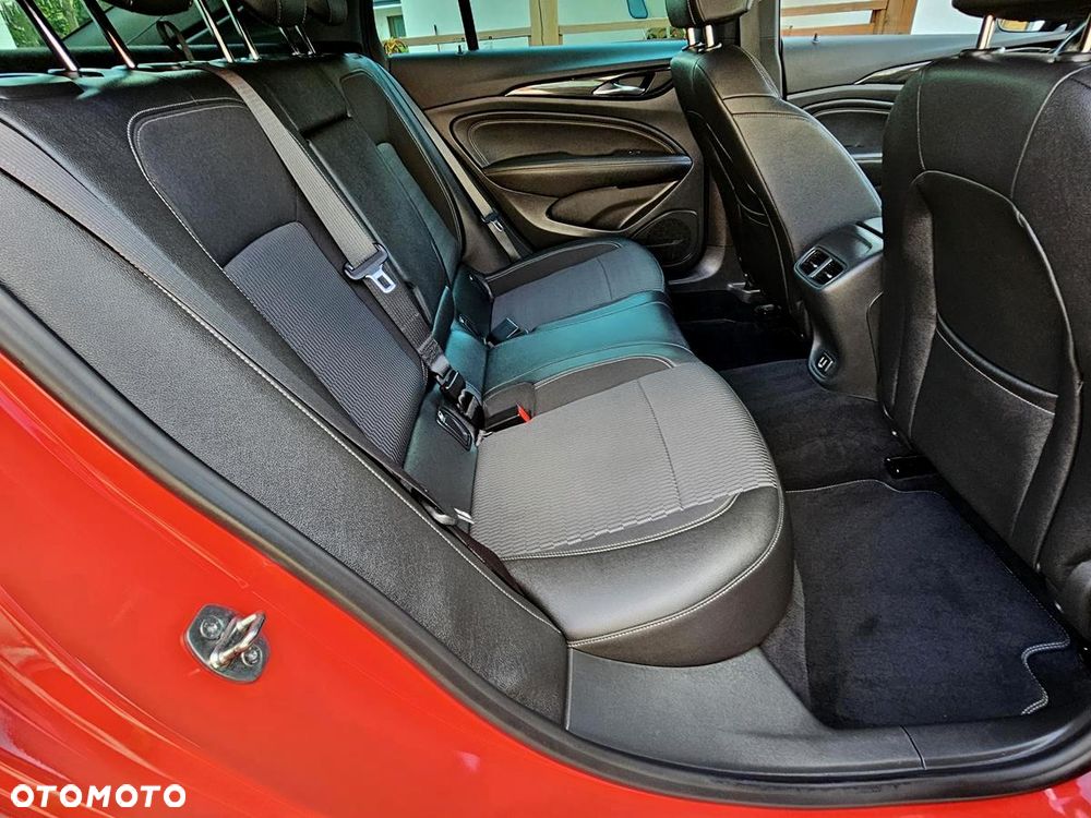 Opel Insignia 2.0 Ultimate Exclusive - 29