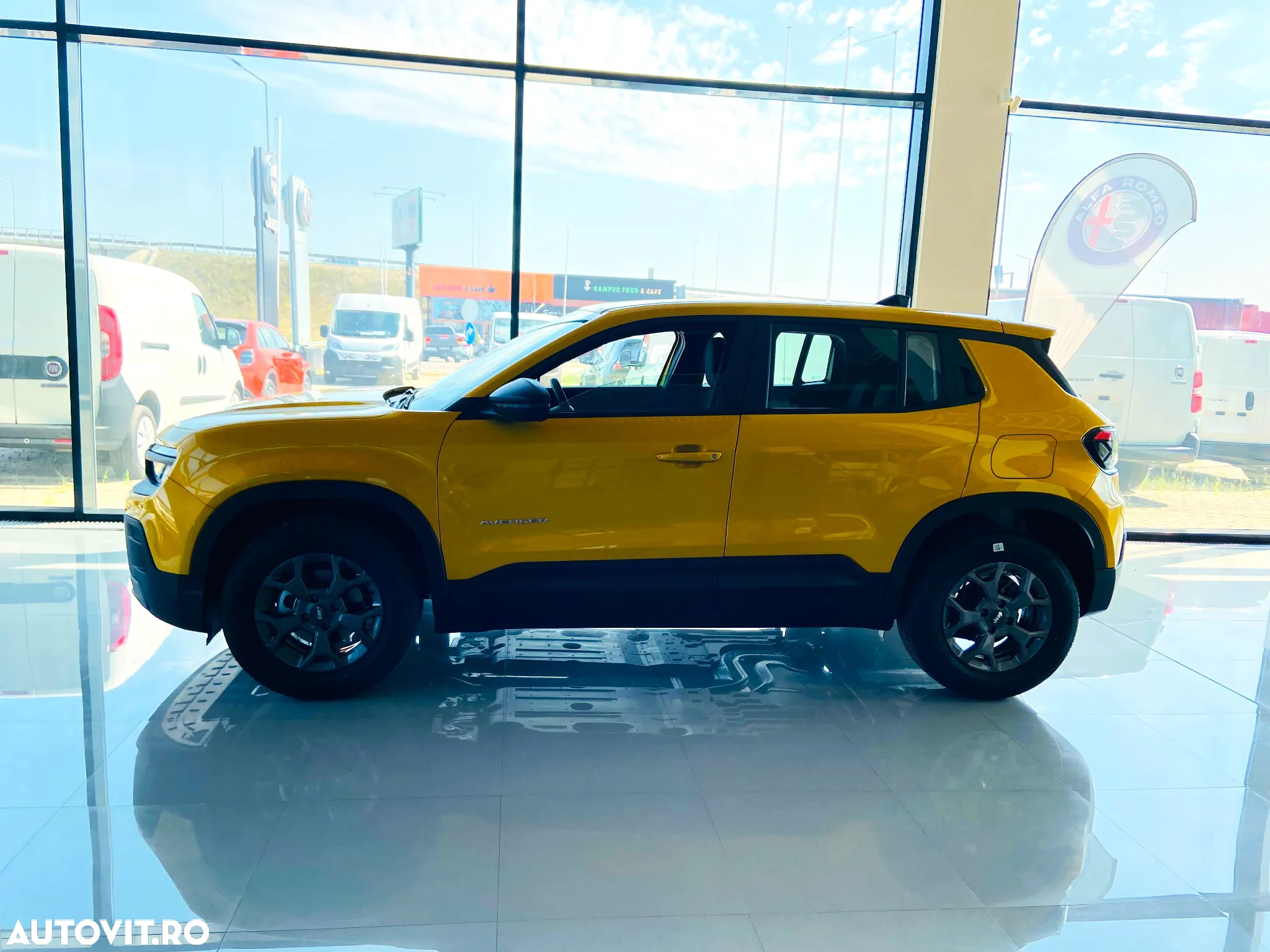 Jeep Avenger 1.2 MT6 Turbo Longitude - 4