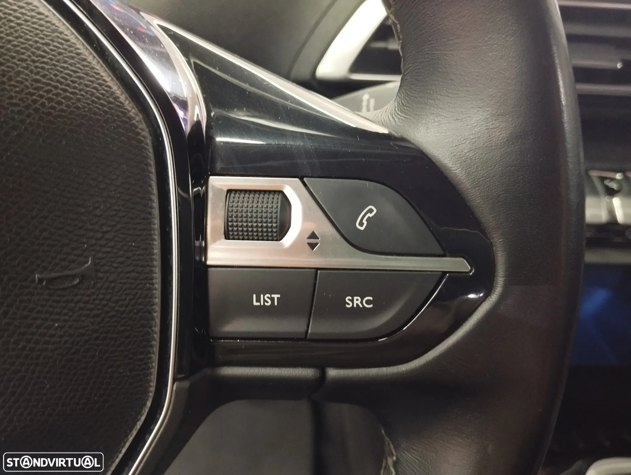 Peugeot 5008 1.5 BlueHDi Allure - 23