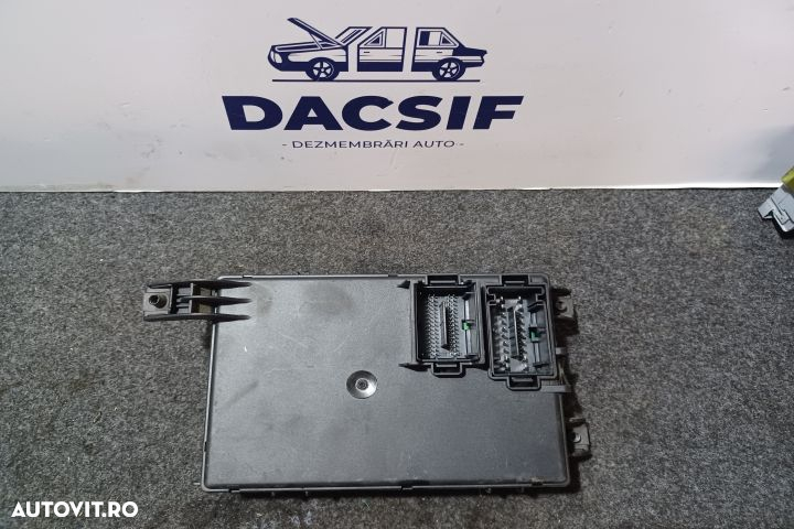 Panou sigurante si relee 13308949 Opel Corsa D [2006 - 2011] Hatchbac - 3