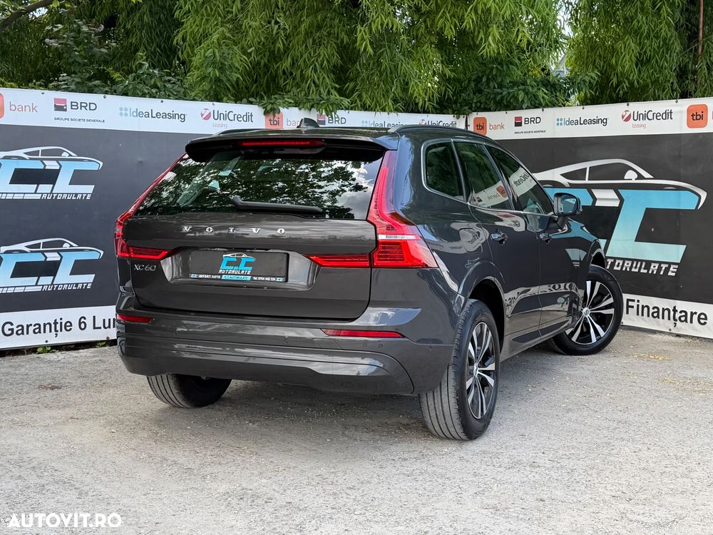 Volvo XC 60 B5 D AWD Geartronic Momentum - 4