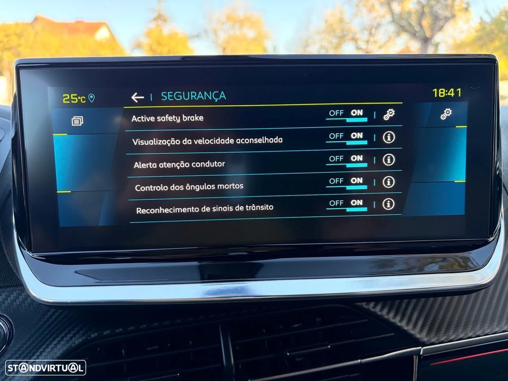 Peugeot e-2008 50 kWh GT Pack - 35