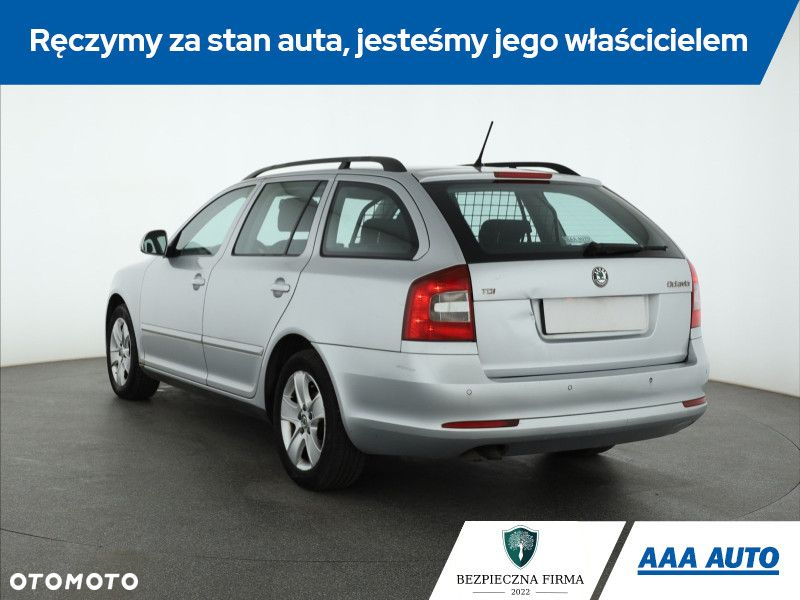 Skoda Octavia - 5