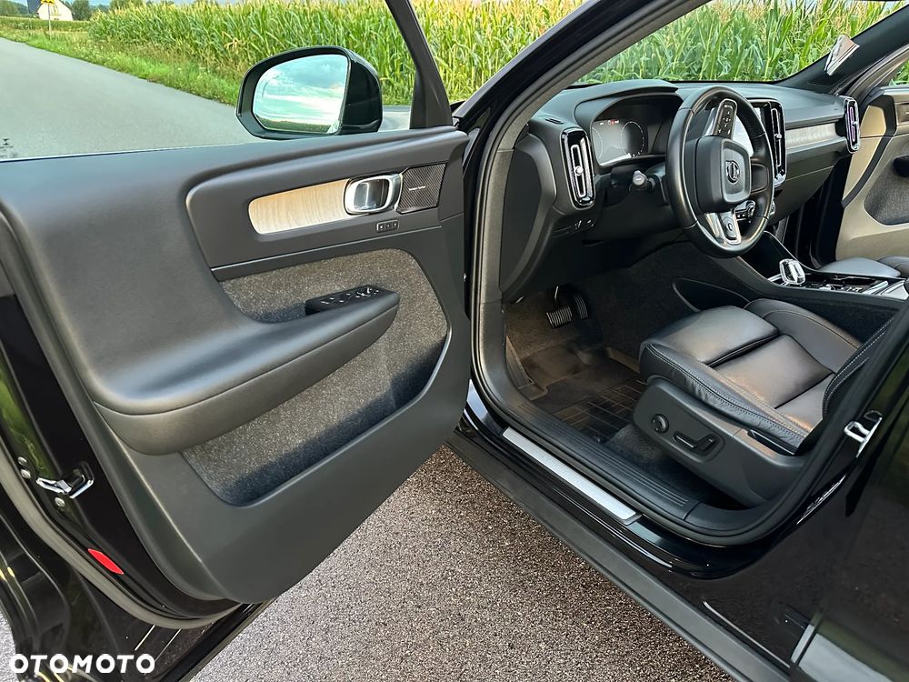 Volvo XC 40 D4 AWD Inscription - 20