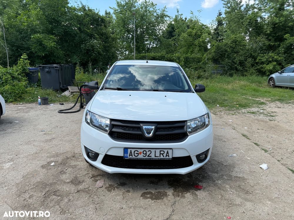Dacia Sandero - 1