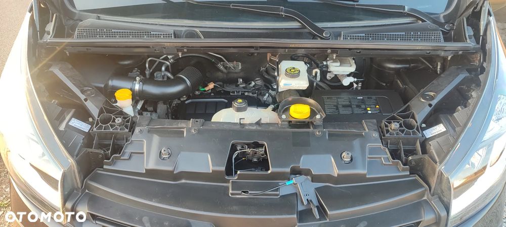Renault Trafic ENERGY Combi Expression - 37