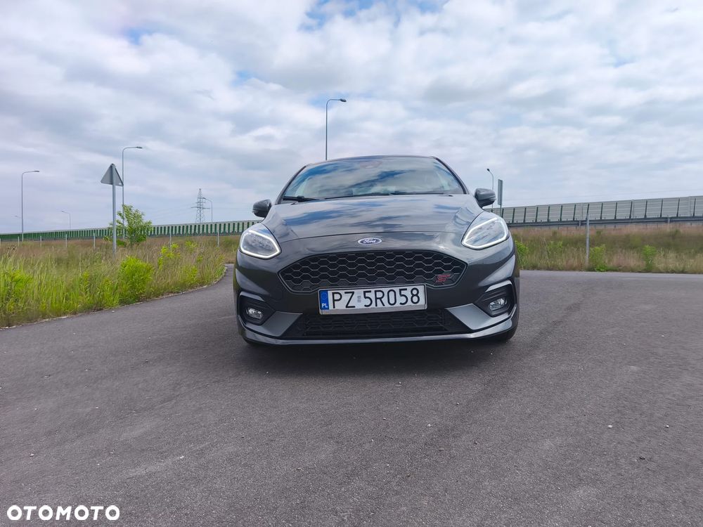 Ford Fiesta 1.5 EcoBoost S&S ST X - 9